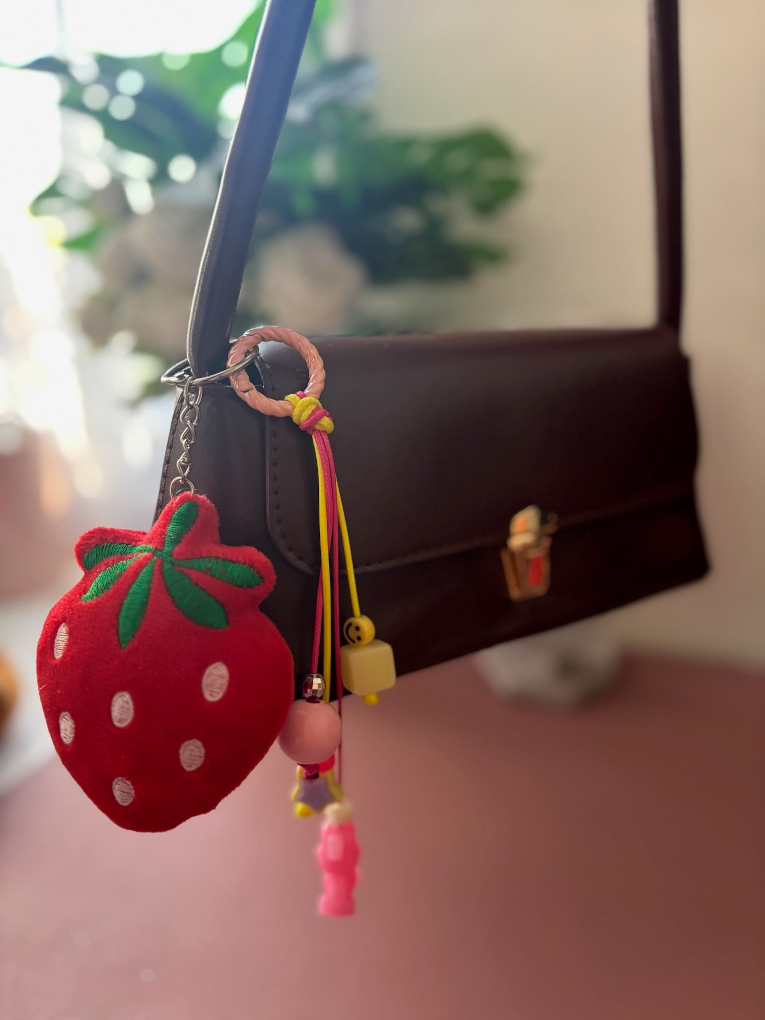 Bag charm frutilla